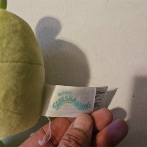 Squishmallow 3.5" Pilar Grasshopper Plush Clip - Picture 3 of 5